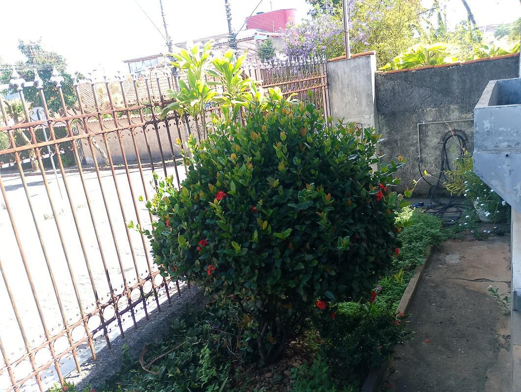 Casa, Fonte Grande, 3 Quartos, 2 Vagas, 1 Suíte