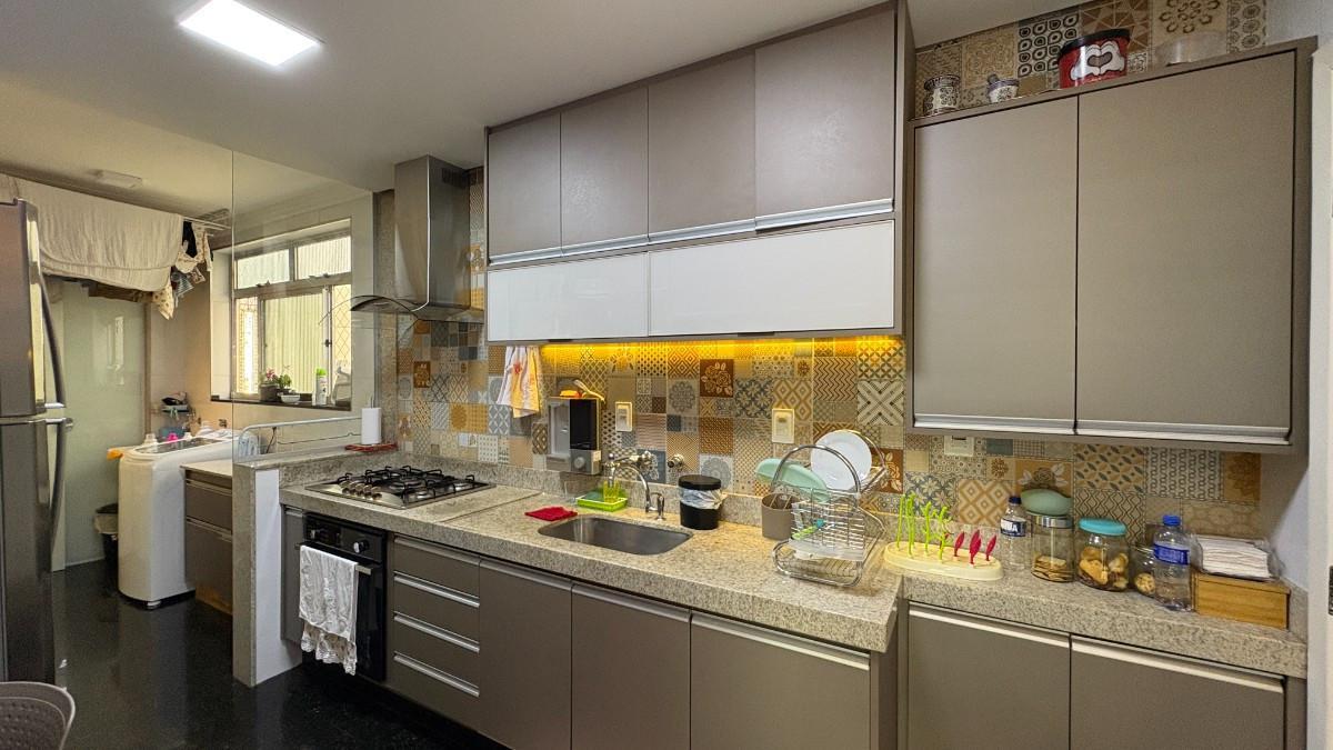 Apartamento, Nova Granada, 4 Quartos, 4 Vagas, 1 Suíte
