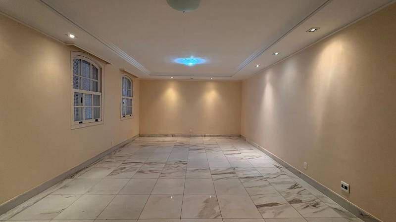 Casa, Vila Paris, 4 Quartos, 4 Vagas, 2 Suítes