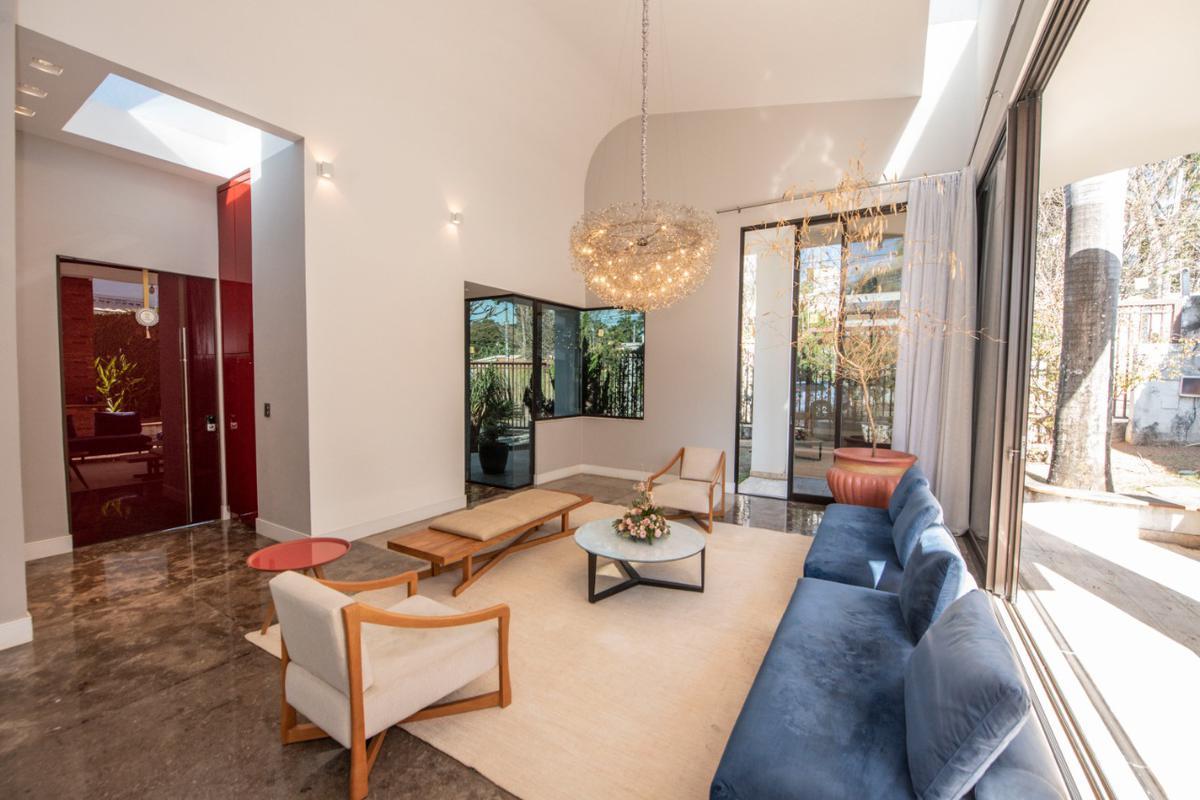 Casa, Bandeirantes (pampulha), 4 Quartos, 10 Vagas, 3 Suítes