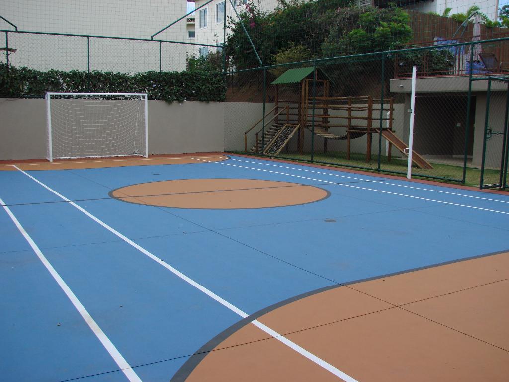 Casa, Trevo, 3 Quartos, 4 Vagas, 2 Suítes