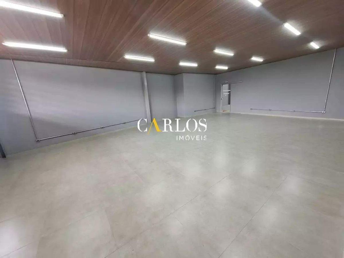 Galpão, Do Comércio
