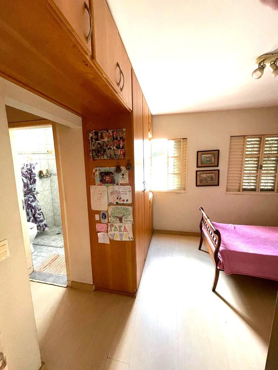 Casa, Padre Eustáquio, 4 Quartos, 0 Vaga, 2 Suítes