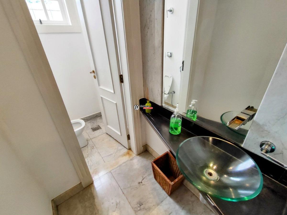 Casa, São Luiz (pampulha), 4 Quartos, 8 Vagas, 3 Suítes