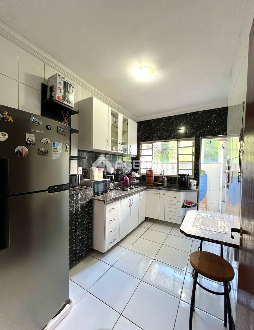 Apartamento, Santa Cruz Industrial, 2 Quartos, 0 Vaga, 0 Suíte