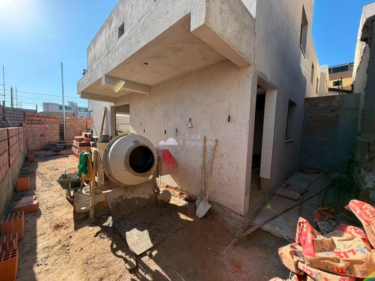 Casa, Itapoã, 3 Quartos, 3 Vagas, 1 Suíte