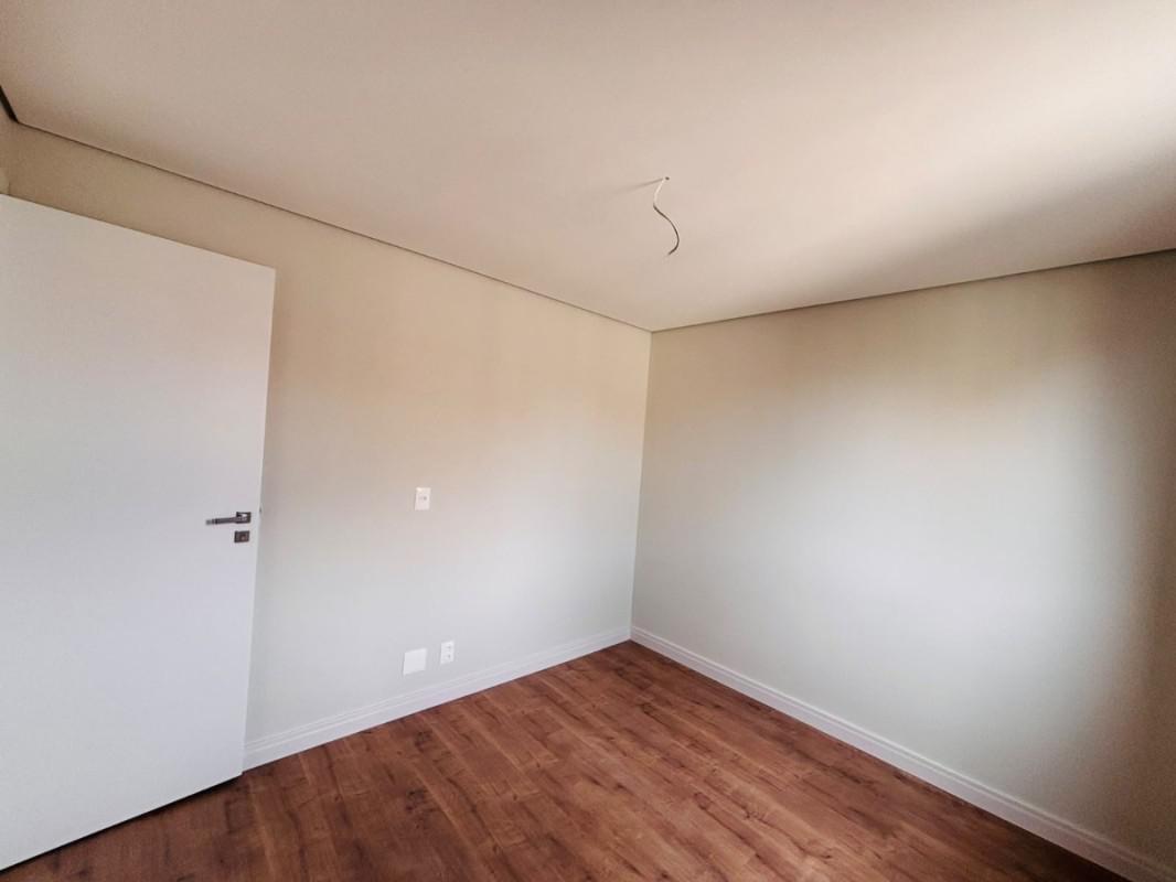 Cobertura, Sagrada Família, 1 Quarto, 1 Vaga