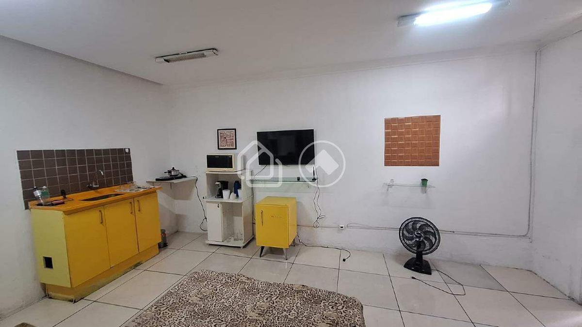 Quitinete, Padre Eustáquio, 1 Quarto, 1 Suíte