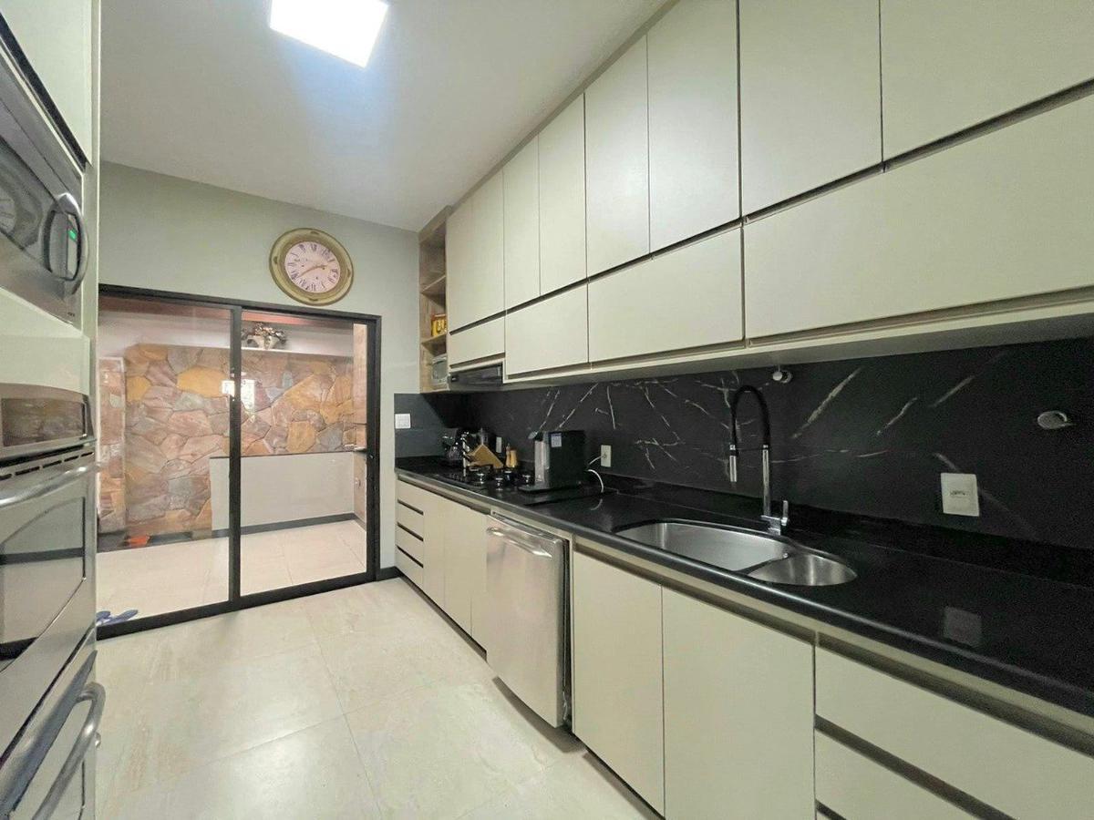 Casa, Garças, 3 Quartos, 4 Vagas, 1 Suíte