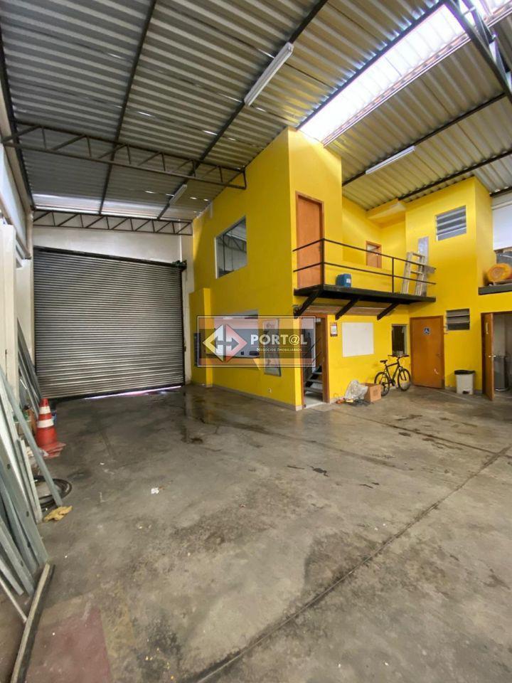 Galpão, Santa Inês, 0 Quarto, 6 Vagas