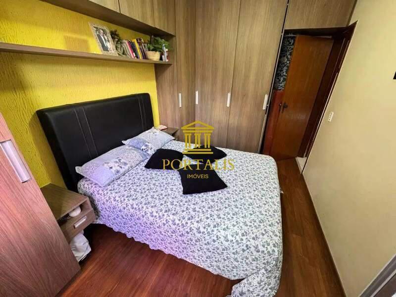 Apartamento, Sagrada Família, 3 Quartos, 1 Vaga