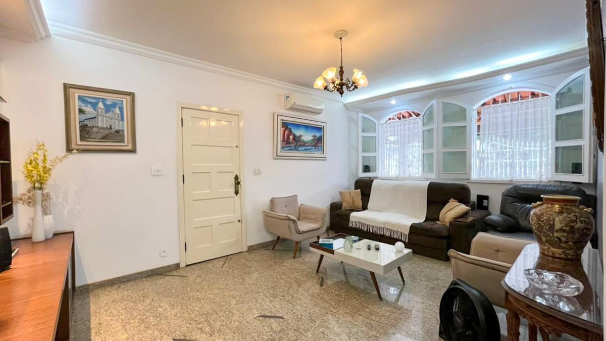 Casa, Planalto, 3 Quartos, 2 Vagas, 1 Suíte