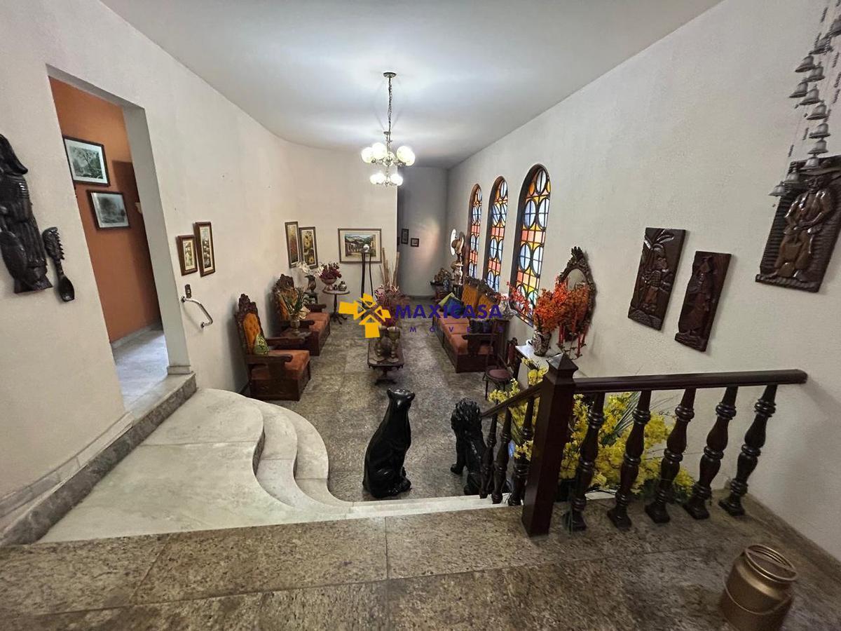 Casa, São José, 5 Quartos, 4 Vagas, 1 Suíte