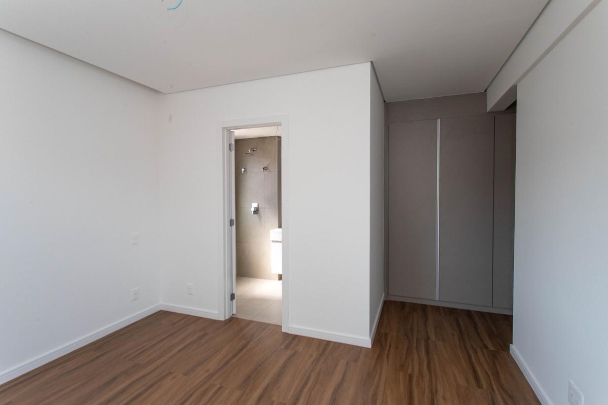 Apartamento, Serra, 4 Quartos, 3 Vagas, 2 Suítes