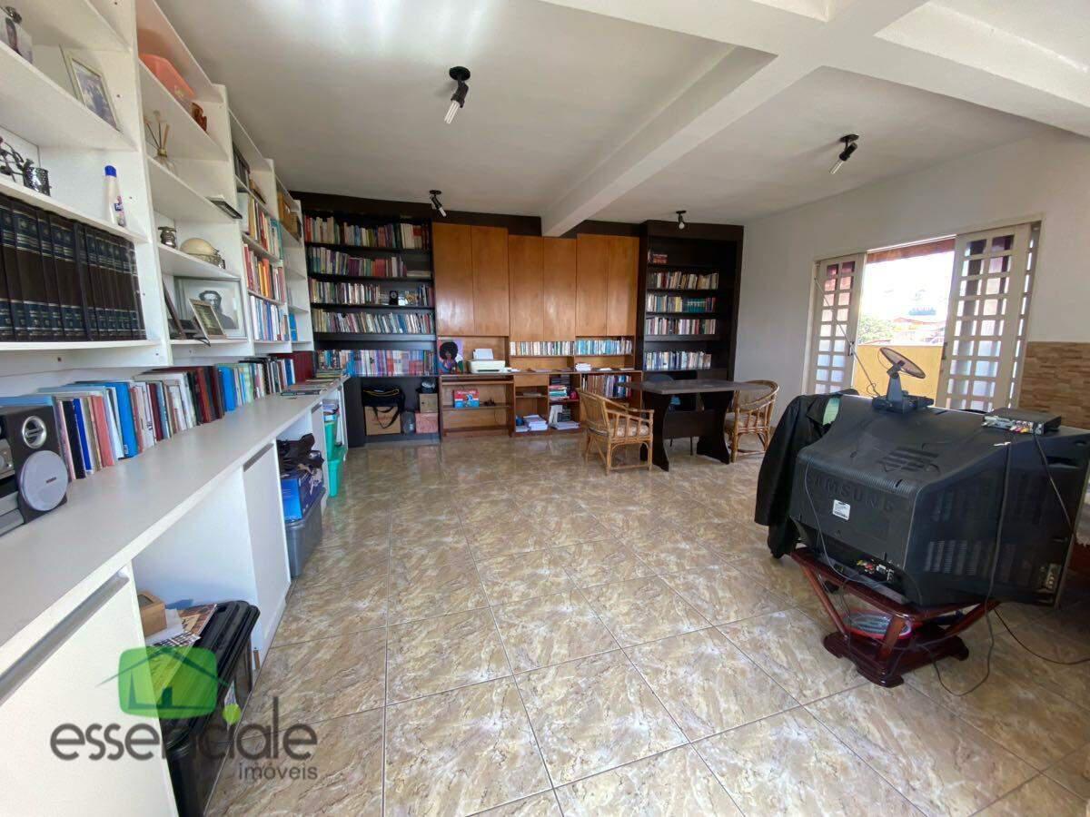 Casa, Novo Eldorado, 4 Quartos, 4 Vagas, 1 Suíte
