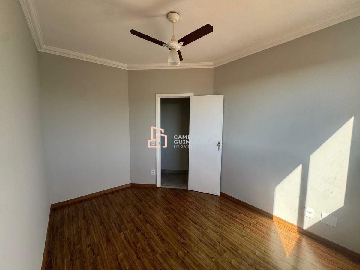 Apartamento, Barreiro, 2 Quartos, 1 Vaga