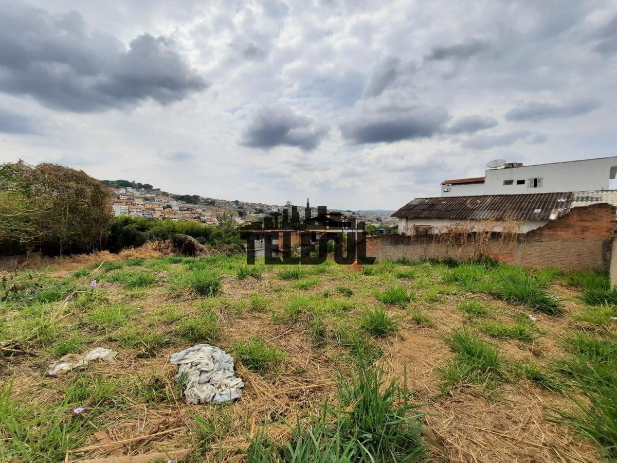 Lote, Centro, 0 Quarto, 0 Vaga