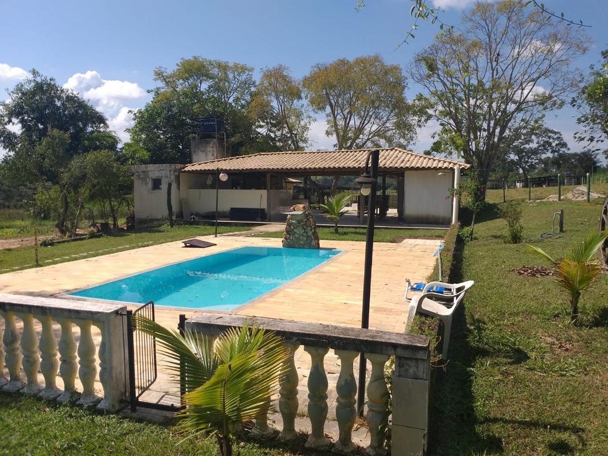 Fazenda, Urucuia, 4 Quartos, 6 Vagas, 1 Suíte