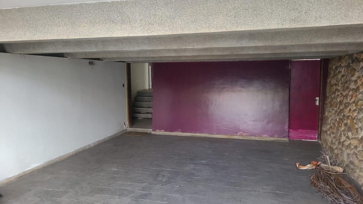 Casa Comercial, Barroca, 5 Quartos, 3 Vagas, 1 Suíte
