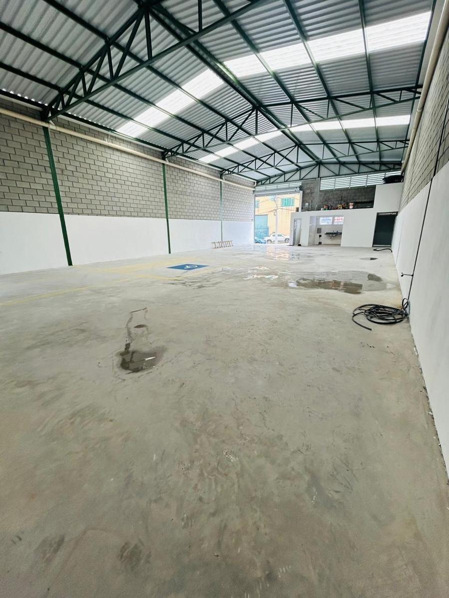 Galpão, São Sebastião, 0 Quarto, 4 Vagas