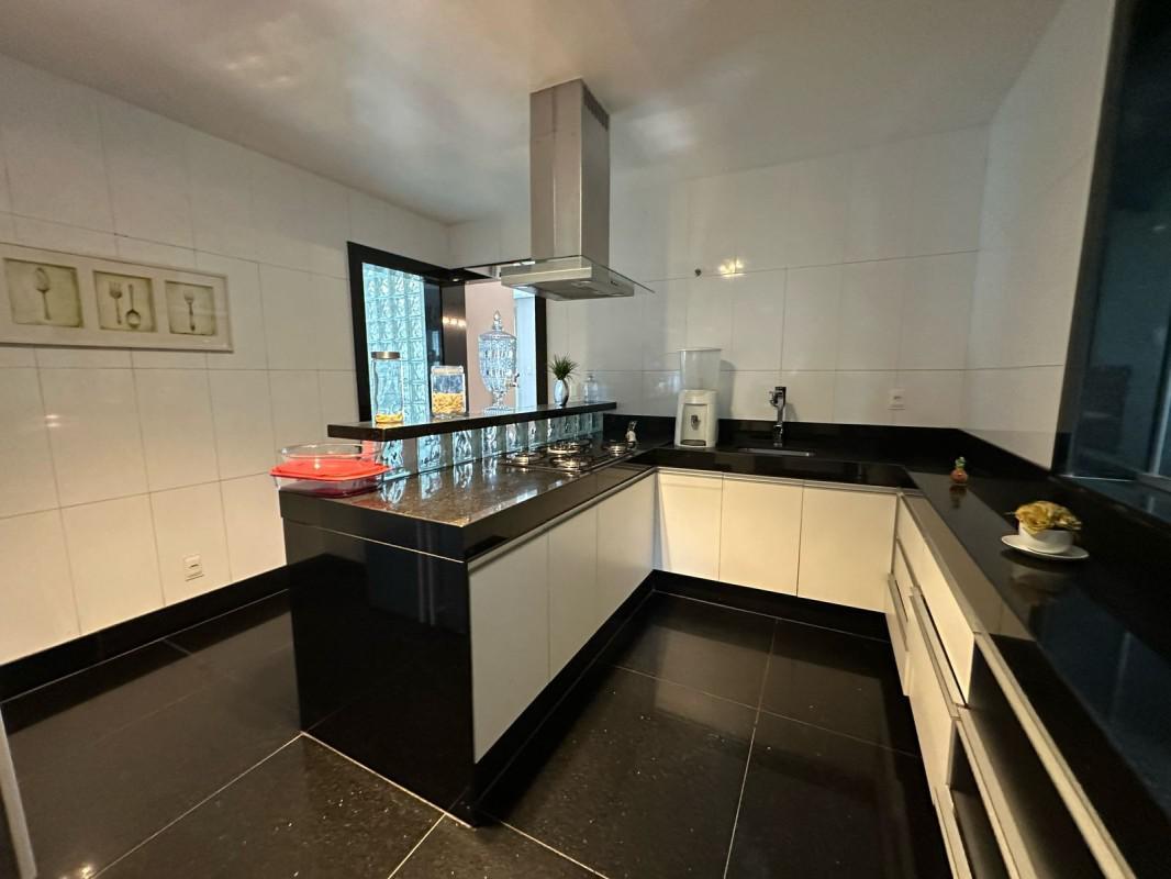 Casa, Serrano, 6 Quartos, 8 Vagas, 3 Suítes