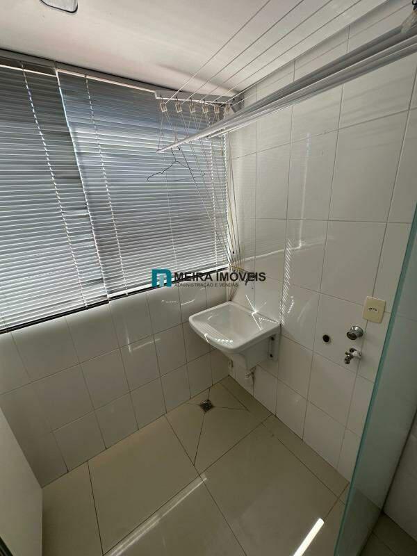 Apartamento, Floresta, 2 Quartos, 1 Vaga, 2 Suítes