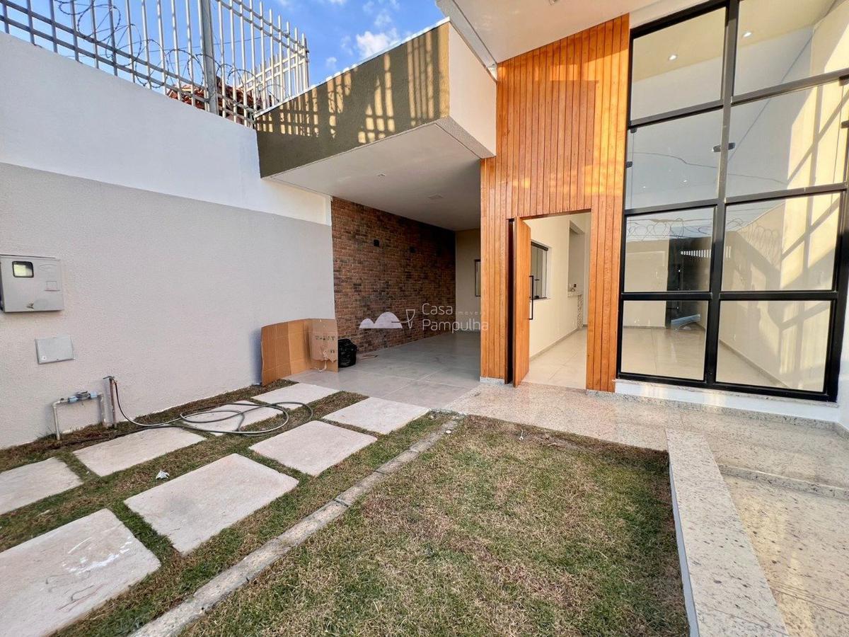 Casa, Conjunto Minascaixa, 3 Quartos, 2 Vagas, 1 Suíte