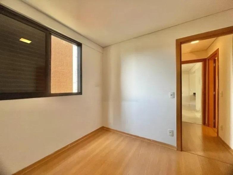 Cobertura, Sion, 2 Quartos, 2 Vagas, 1 Suíte