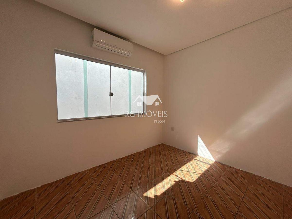 Casa, Novo Progresso, 2 Quartos, 6 Vagas