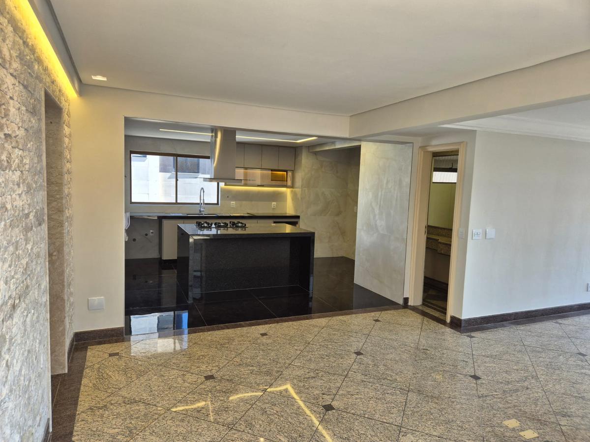 Apartamento, São Pedro, 4 Quartos, 3 Vagas, 1 Suíte