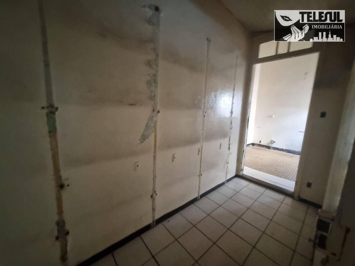 Andar, Centro, 0 Quarto, 0 Vaga