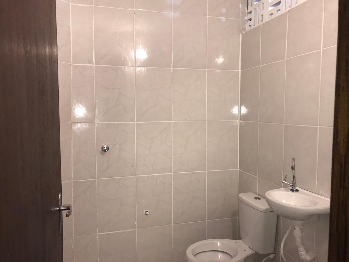 Casa Comercial, Santa Cruz, 2 Quartos, 0 Vaga, 1 Suíte