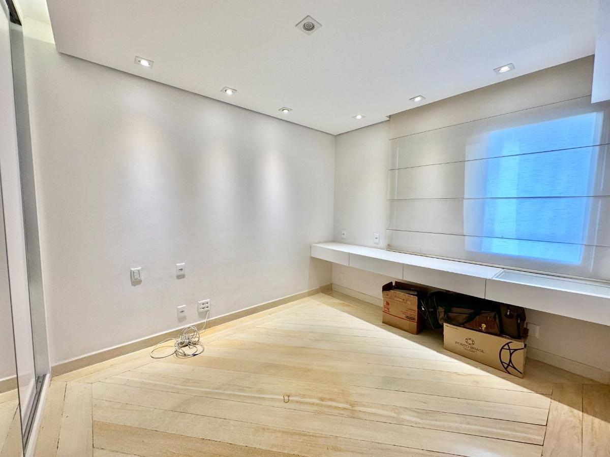 Apartamento, Belvedere, 4 Quartos, 3 Vagas, 2 Suítes