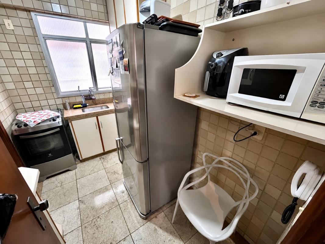 Apartamento, Vila Paris, 2 Quartos, 1 Vaga