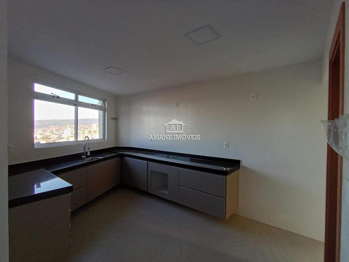 Apartamento, Colégio Batista, 4 Quartos, 2 Vagas, 3 Suítes