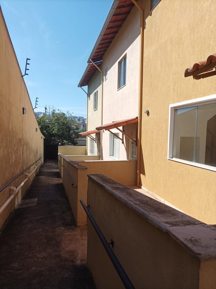 Casa, Palmeiras, 3 Quartos, 1 Vaga, 1 Suíte