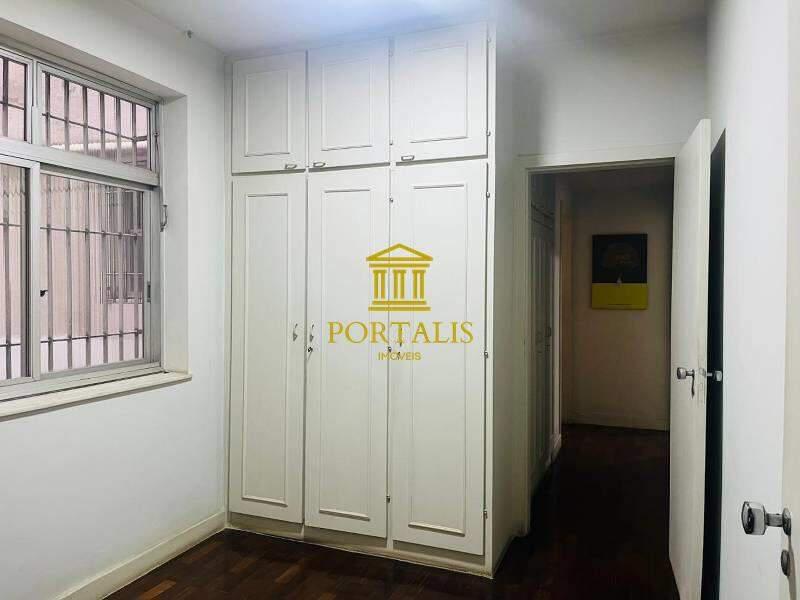 Apartamento, Funcionários, 4 Quartos, 2 Vagas, 1 Suíte