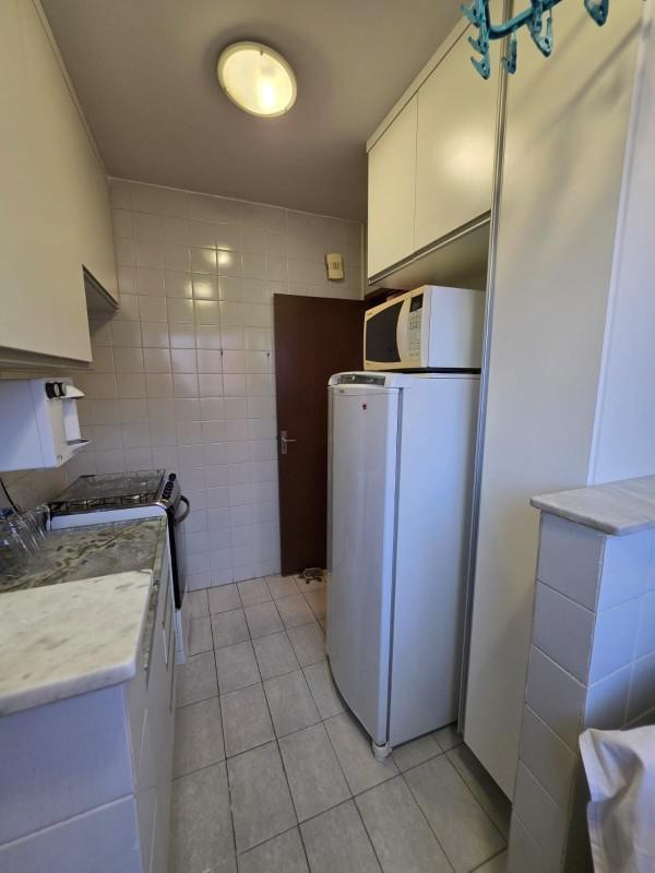 Apartamento, Floresta, 2 Quartos, 1 Vaga, 1 Suíte