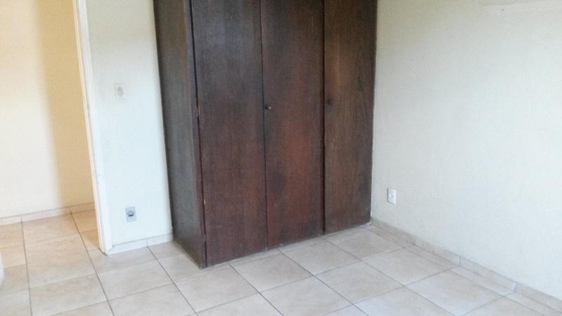 Casa, Vila Clóris, 3 Quartos, 4 Vagas, 1 Suíte