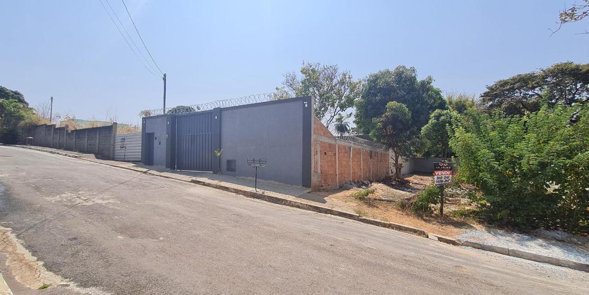 Lote, Lundcéia, 0 Quarto, 0 Vaga