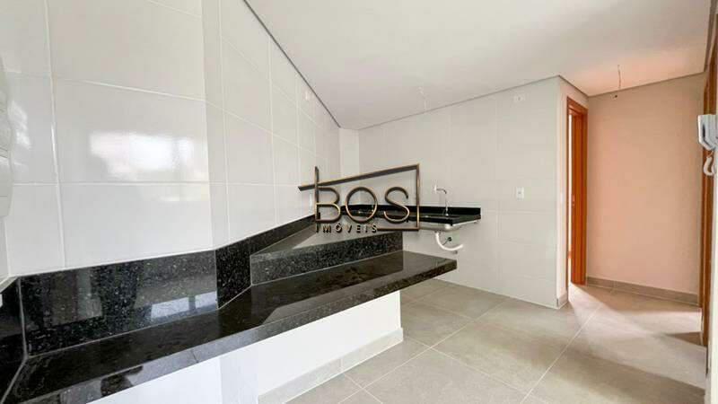 Apartamento, Funcionários, 2 Quartos, 1 Vaga, 1 Suíte