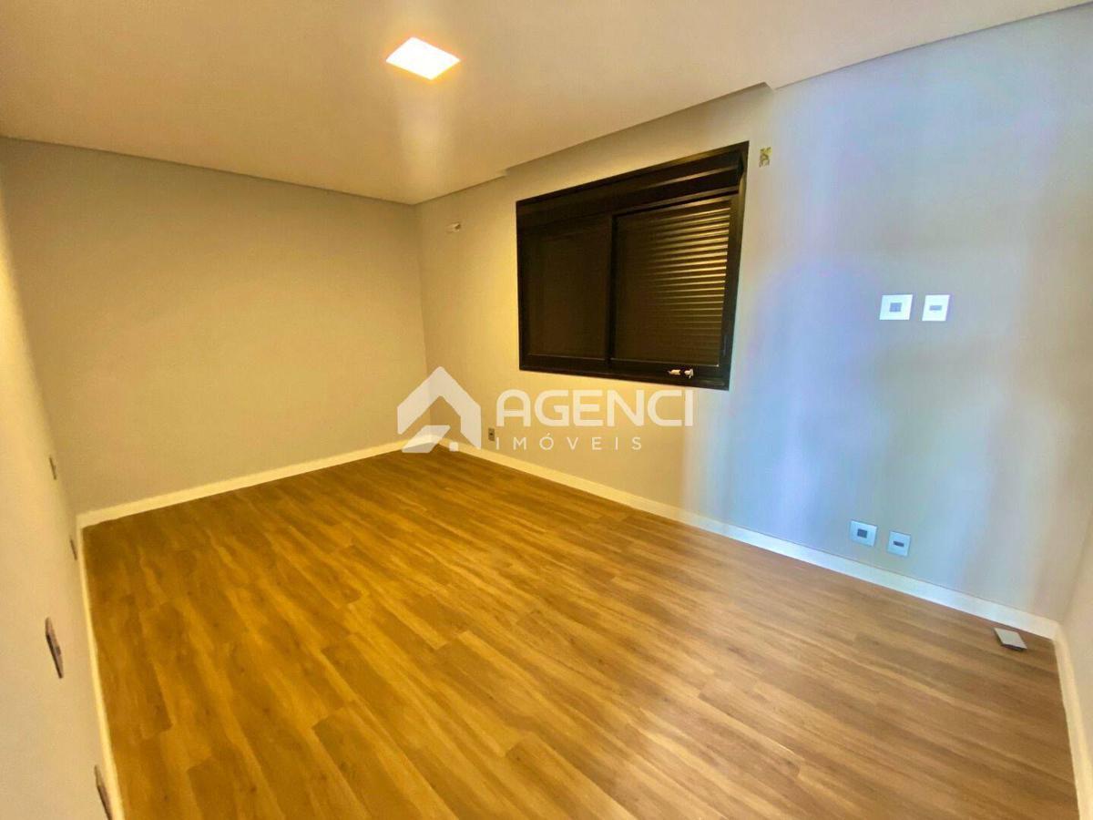 Casa, Alphaville - Lagoa dos Ingleses, 4 Quartos, 0 Vaga, 3 Suítes