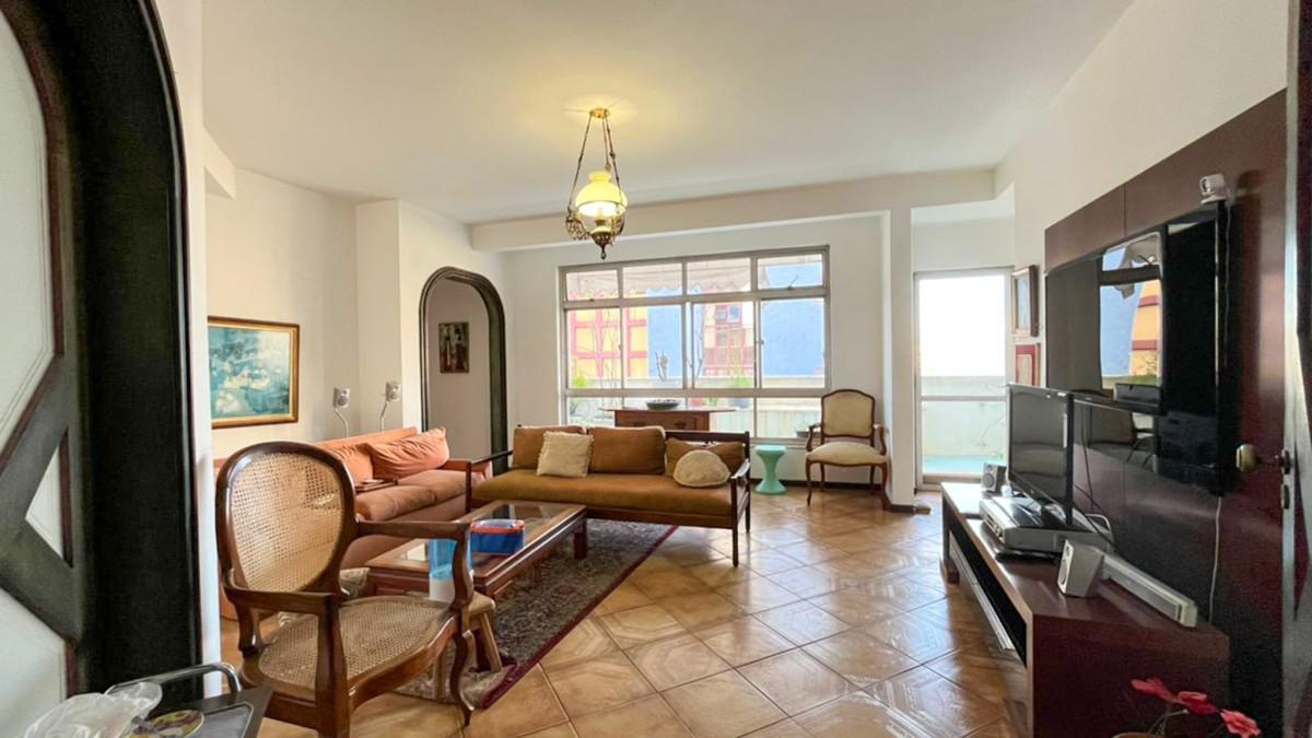 Cobertura, Funcionários, 6 Quartos, 3 Vagas, 1 Suíte