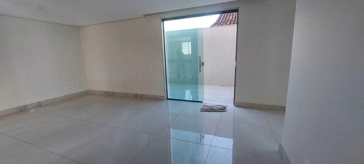 Apartamento, Serrano, 3 Quartos, 2 Vagas, 1 Suíte