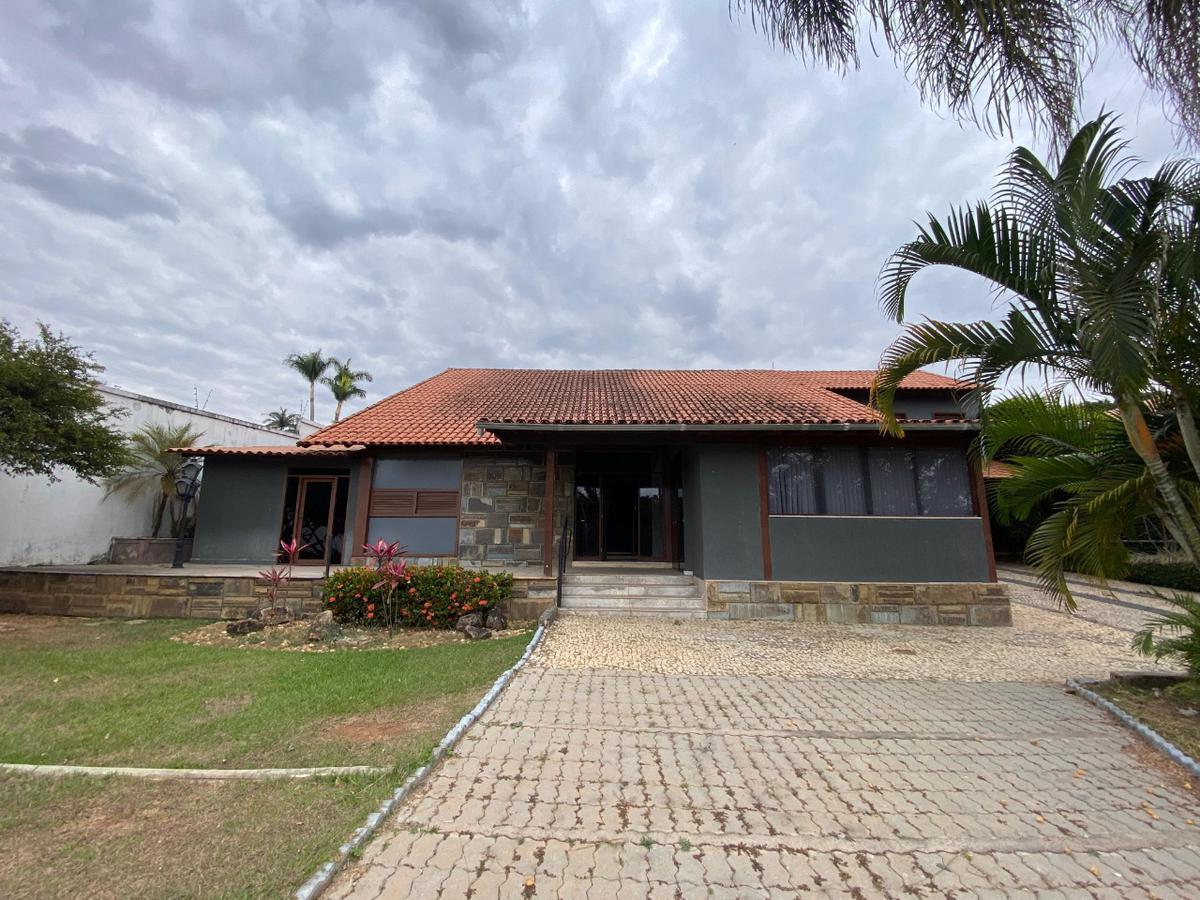 Casa Comercial, Bandeirantes (pampulha), 5 Quartos, 13 Vagas, 4 Suítes