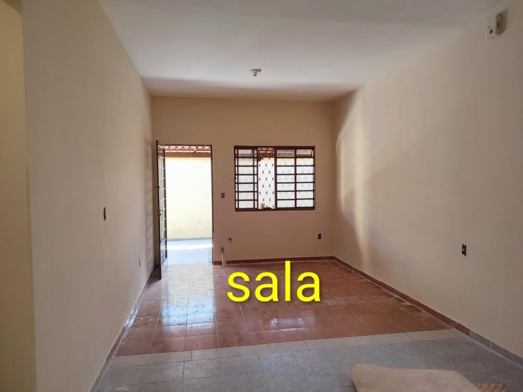 Casa, Amazonas, 3 Quartos, 4 Vagas, 1 Suíte