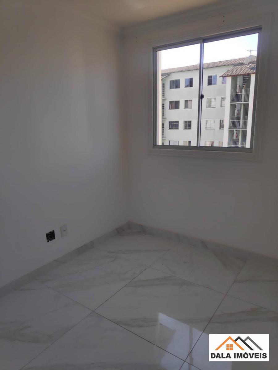 Apartamento, Jardim Vitória, 2 Quartos, 1 Vaga