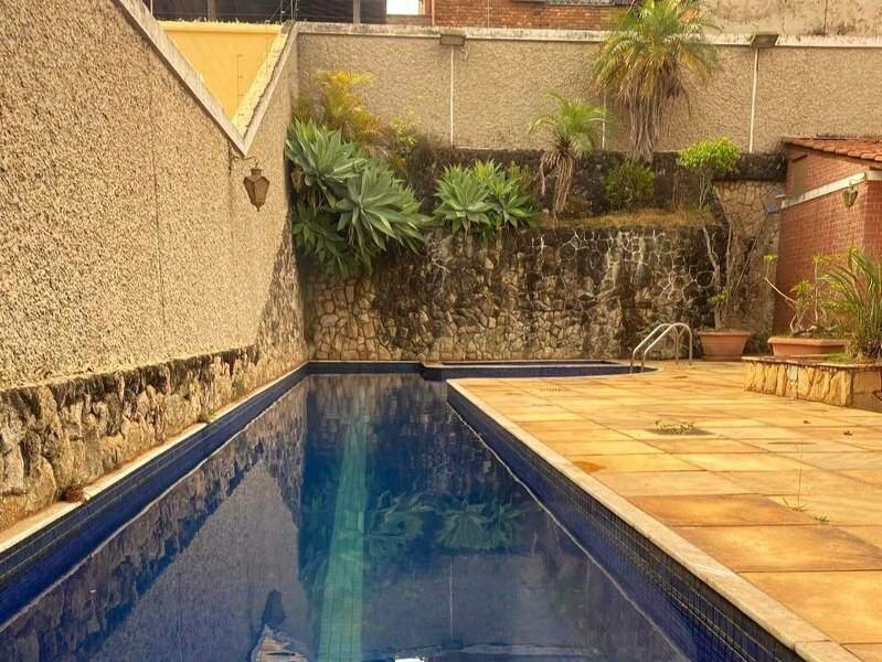 Casa, Santa Lúcia, 5 Quartos, 4 Vagas, 3 Suítes