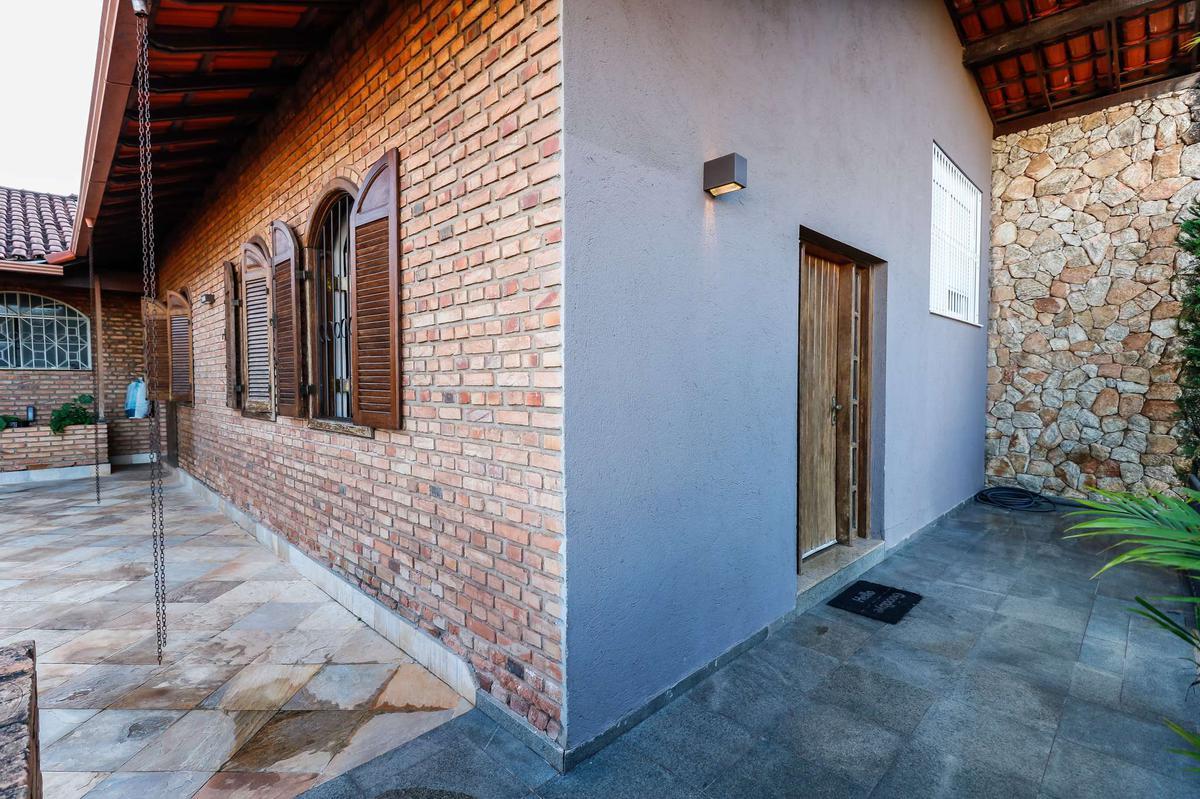 Casa, São Bento, 5 Quartos, 2 Vagas, 4 Suítes