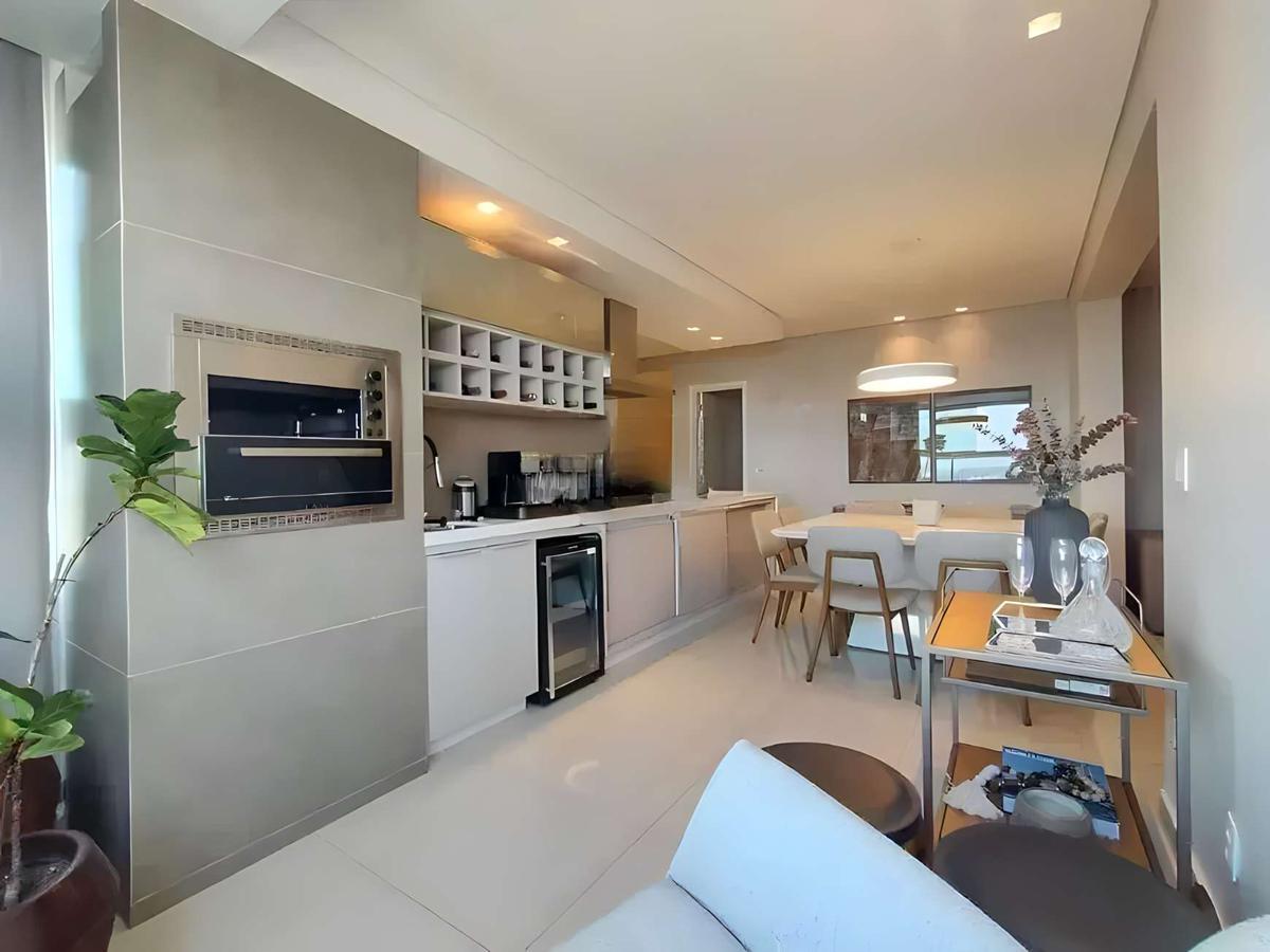 Apartamento, Sagrada Família, 2 Quartos, 2 Vagas, 2 Suítes